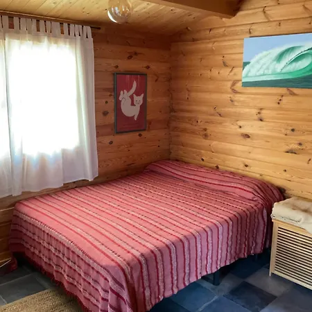 Not Open בית הארחה